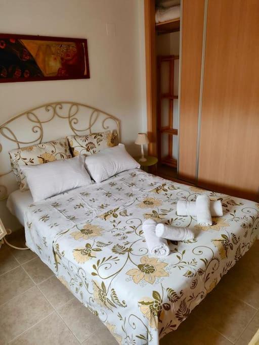 Penthouse Paradiso: 2Br Oasis In Casares Del Sol Exteriér fotografie