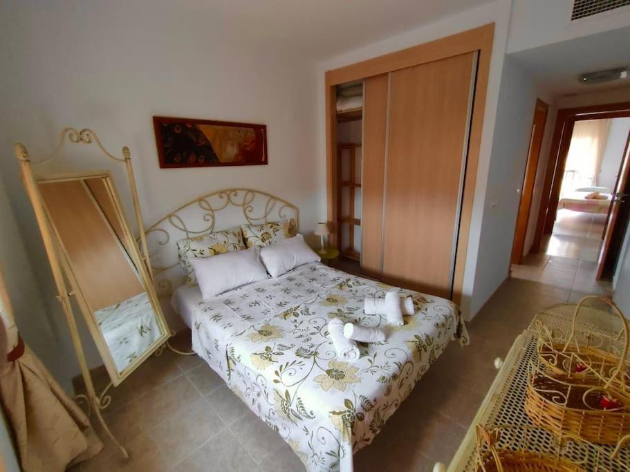 Penthouse Paradiso: 2Br Oasis In Casares Del Sol Exteriér fotografie